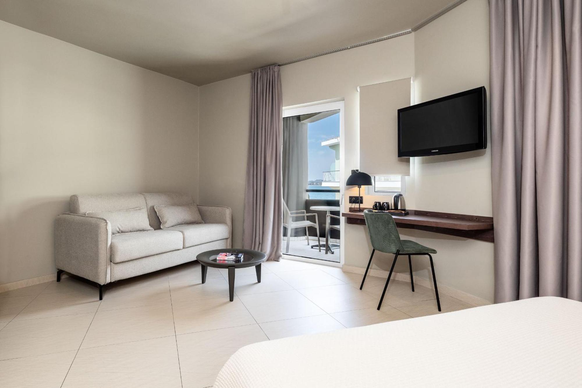 Hotel Nafpaktos Buitenkant foto
